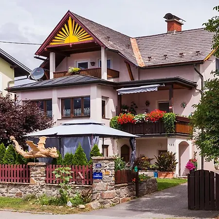 Haus Christina Apartament *